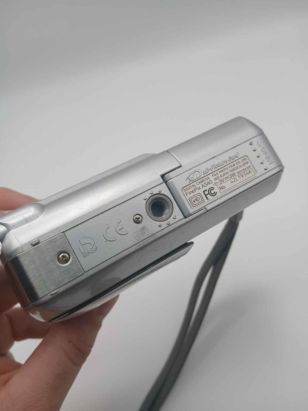 Fujifilm FinePix A340 Digital Camera Compact 3x Optical Zoom Working Camera