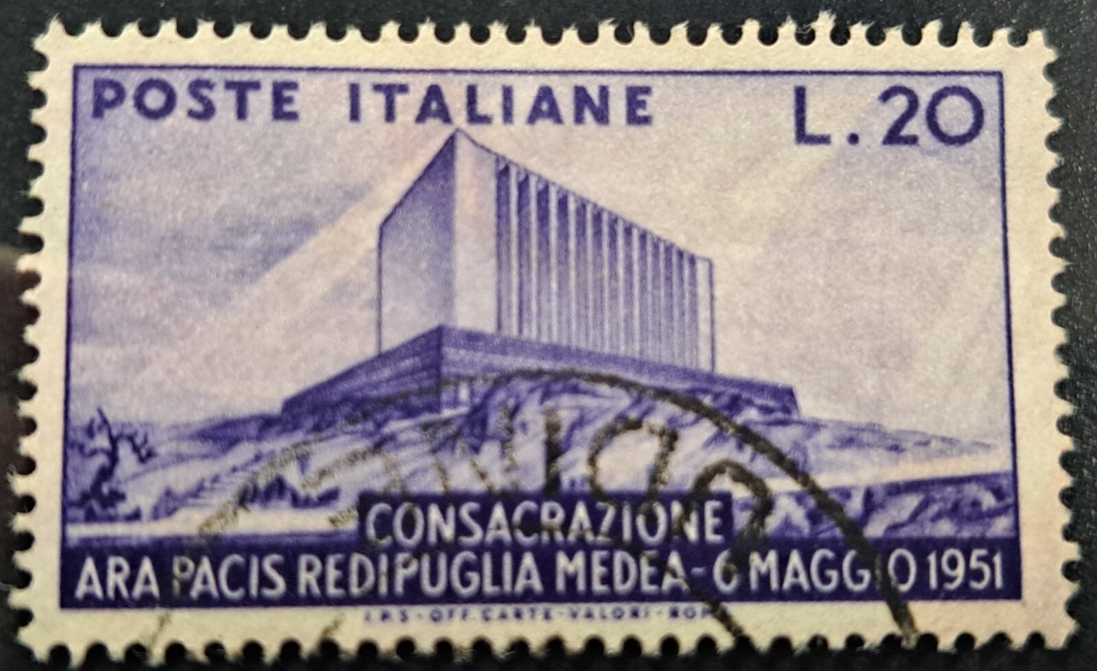 Italy Stamp Sc 571, 1951 Altar of Peace, Medea, Used VF CV$ 3.00 (AS)