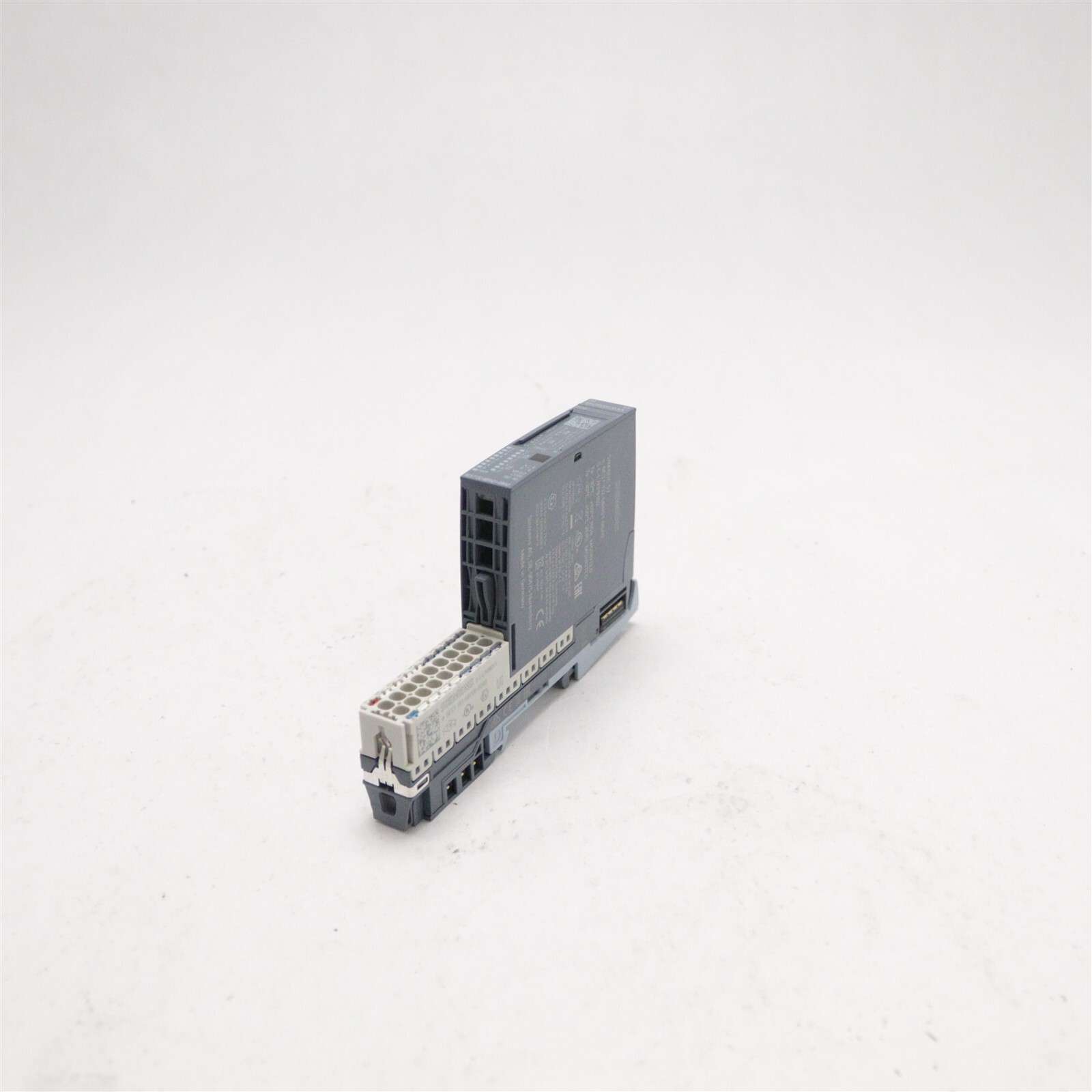 SIEMENS SIMATIC DIGITAL OUTPUT MODULE 6ES7 132-6BH01-0BA0 /6ES7 193-6BP00-0DA0