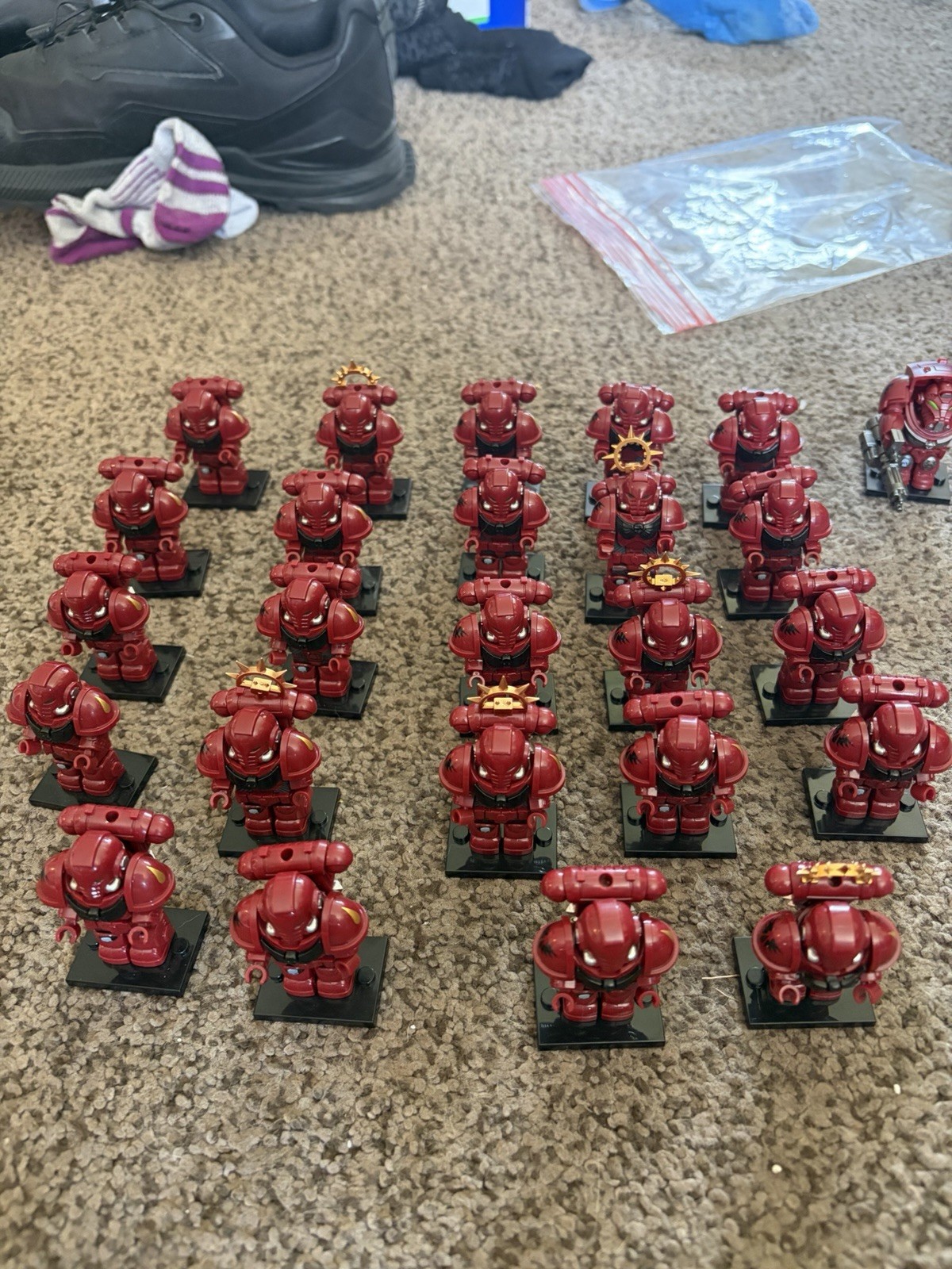 Warhammer 40,000 Lego Mini figures. Blood Angels, Ultra Marines, And Dark Angels