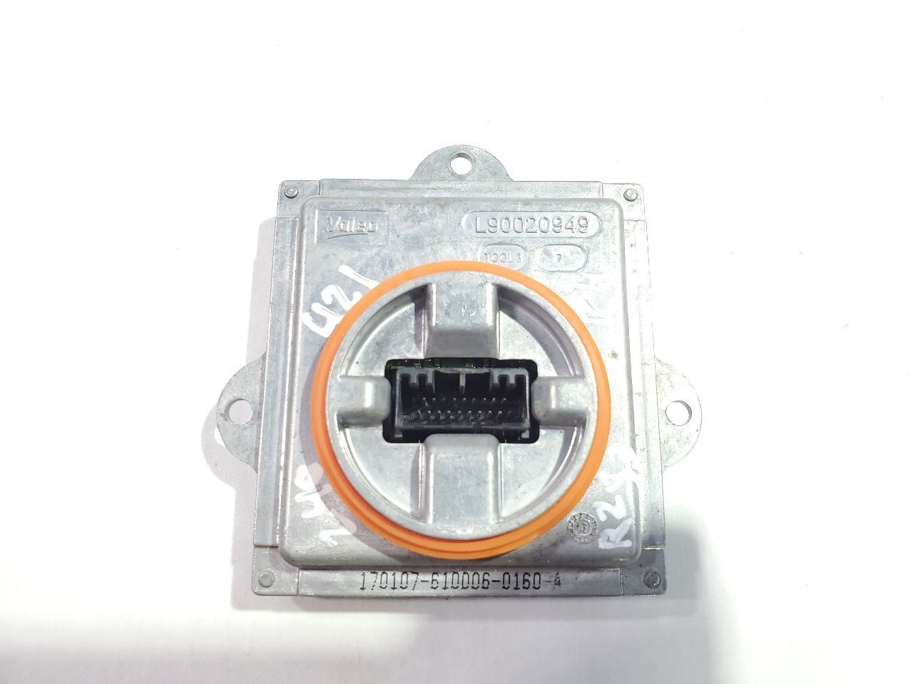 2017 Chevrolet Corvette OEM Right Xenon Ballast Headlight Module l9002807