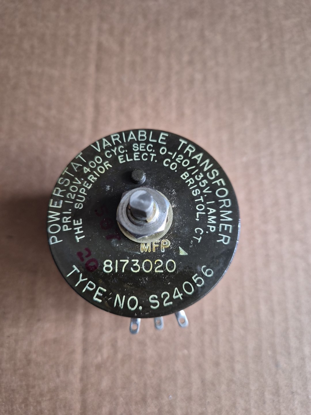 Superior Elec. Variable Transformer  S24056, PRI 120V-400Hz, SEC 0-120/135V, 1A.