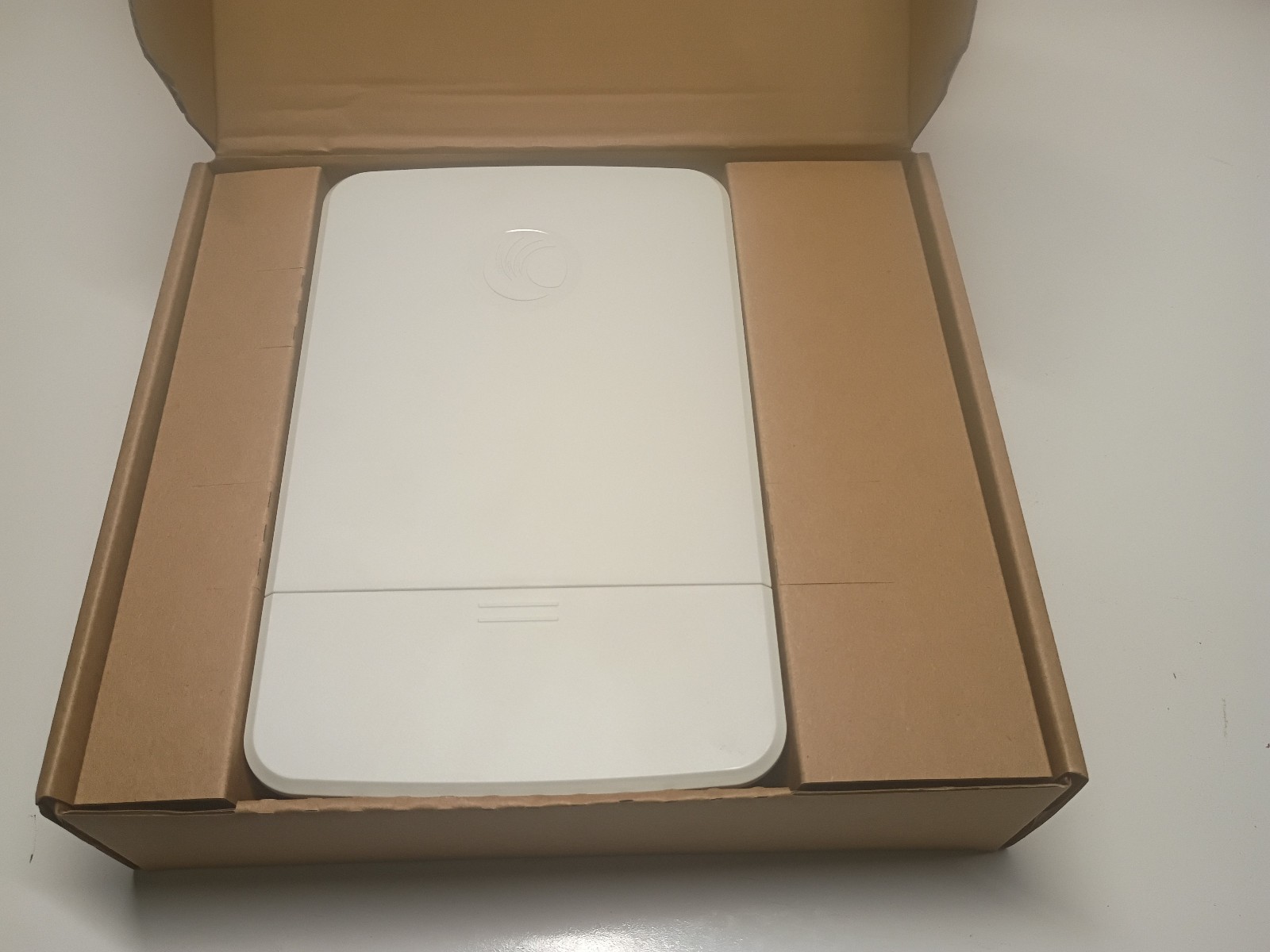 CAMBIUM NETWORKS ePMP FORCE 300-13 C058902C701A
