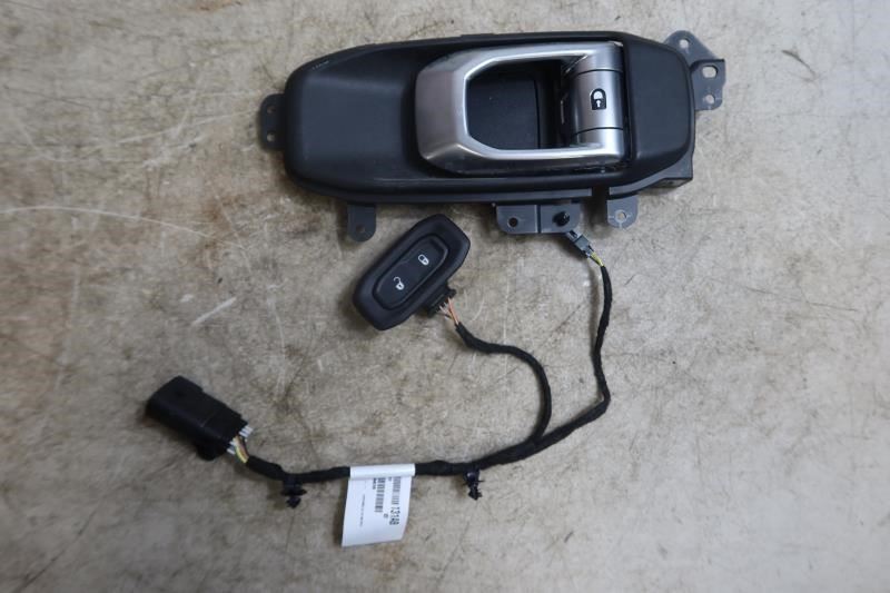 2018-2023 Jeep Wrangler Gladiator Front Right Interior Door Handle 68282334