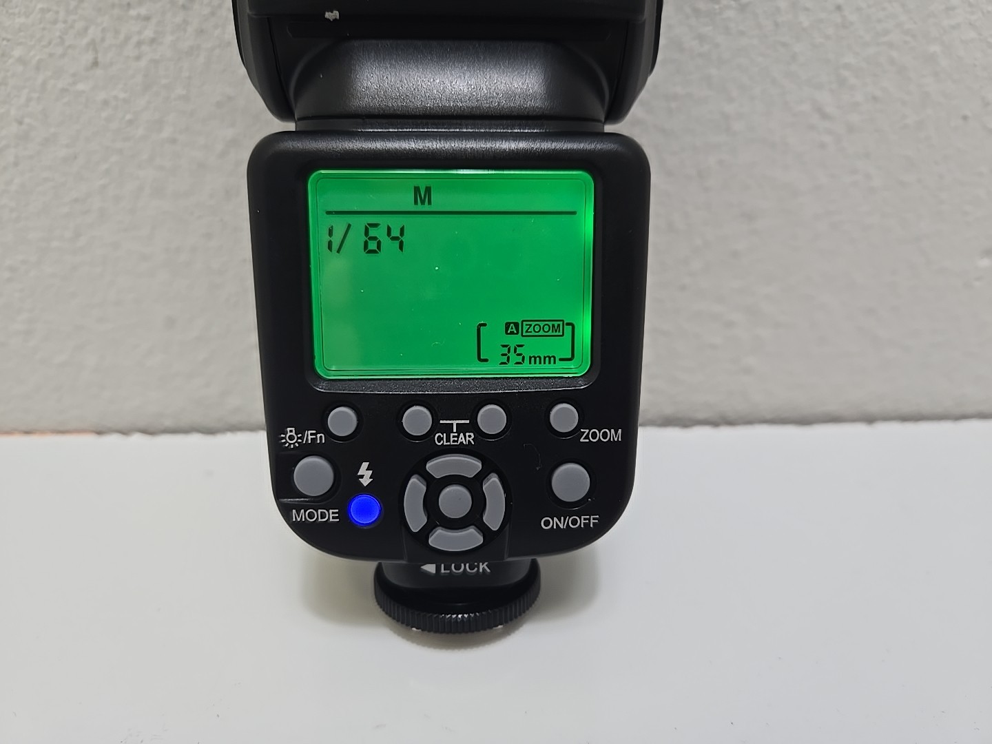 Sunpak DF4000U External Flash Canon & Nikon Cameras DSLR *READ DESCRIPTION*
