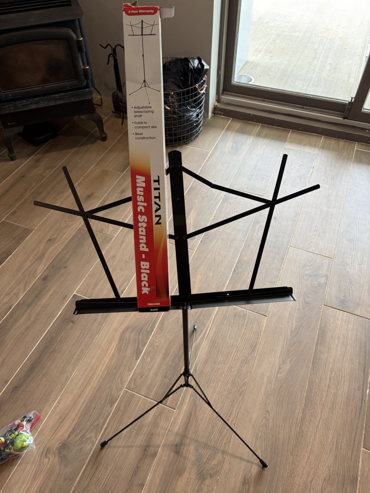 TITAN TMS20-BLK Matte Black Music Stand Great For  School/Lessons/Band/Orchestra