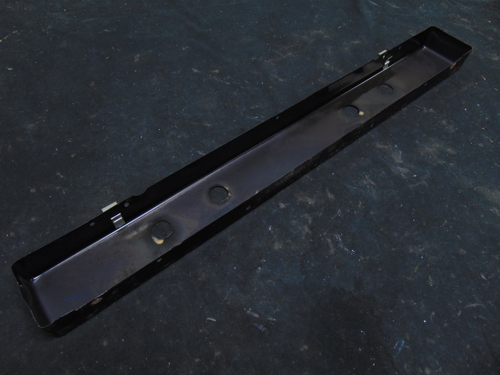 Maytag Range MGR5752BDS Manifold Panel 74009828