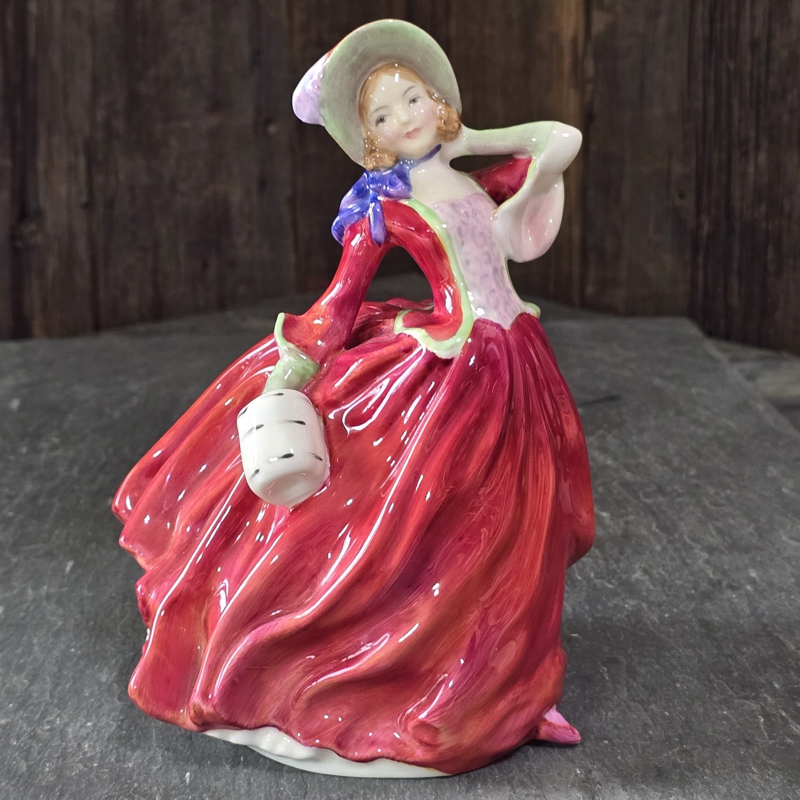 1939 Vintage Royal Doulton Autumn Breezes HN1934 Bone China Lady Figure w/ Muff