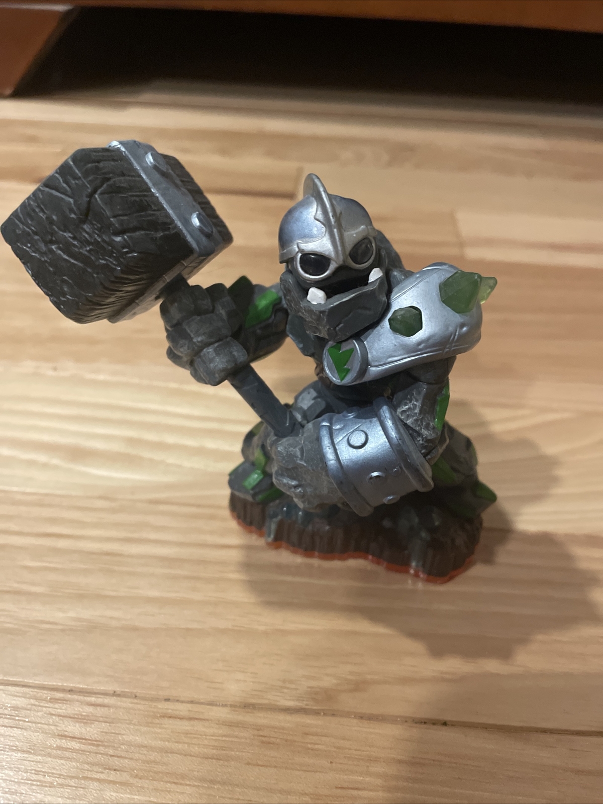 Skylanders: Giants: Crusher