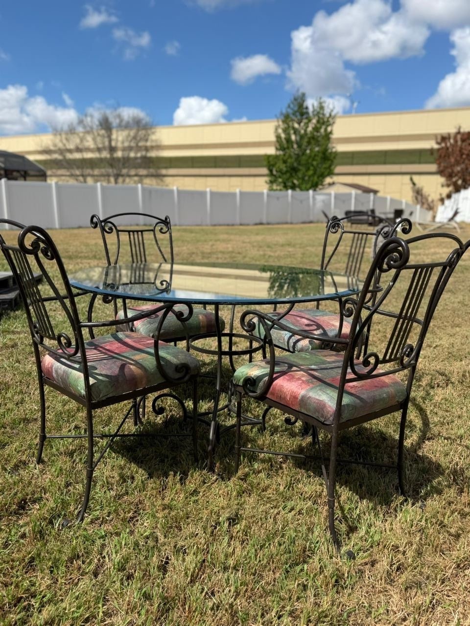 Wrought Iron Style Glass Top Dining Table Set with 4 Chairs