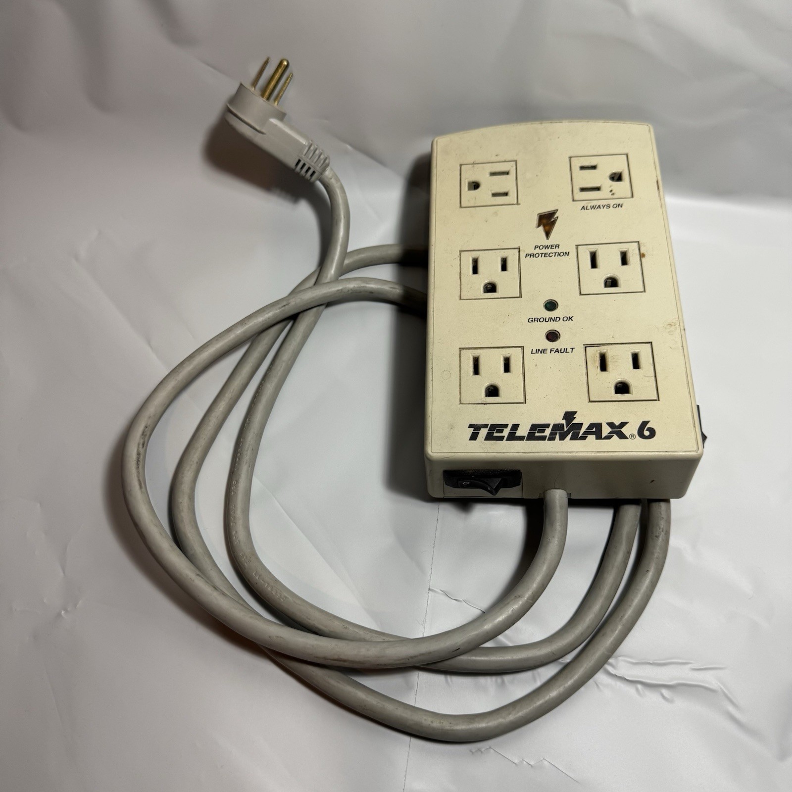 Telemax 6 Transient Voltage Surge Protector 6 Foot Ft - 15 Amps 6 Outlets