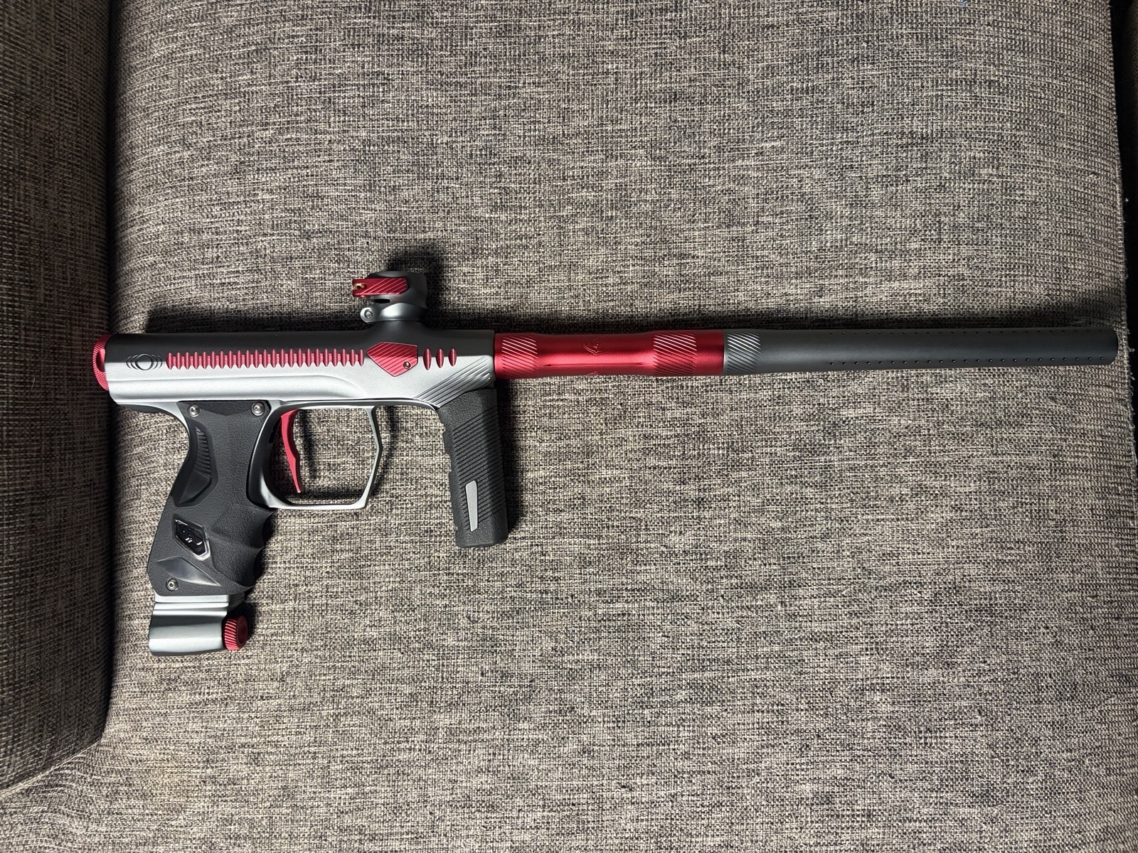 Shocker Paintball Method ERA Electronic Speedball Marker Pewter/Red Bundle