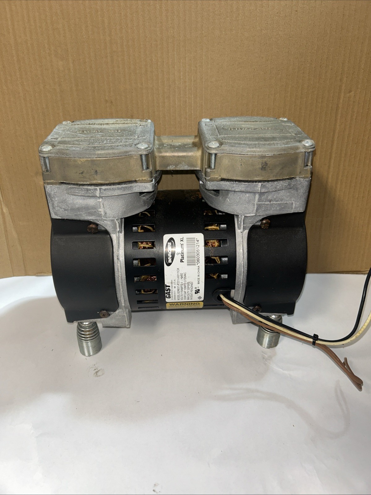 GAST Compressor Model #82R637-P201-H311CX 115V 60Hz 100% Guaranteed