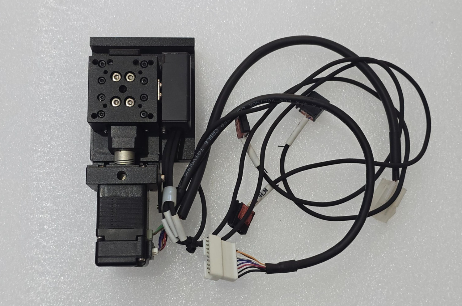 X-AXIS small Precision Linear Stage 40 * 40  mm & Motor EzM-28S-D-D