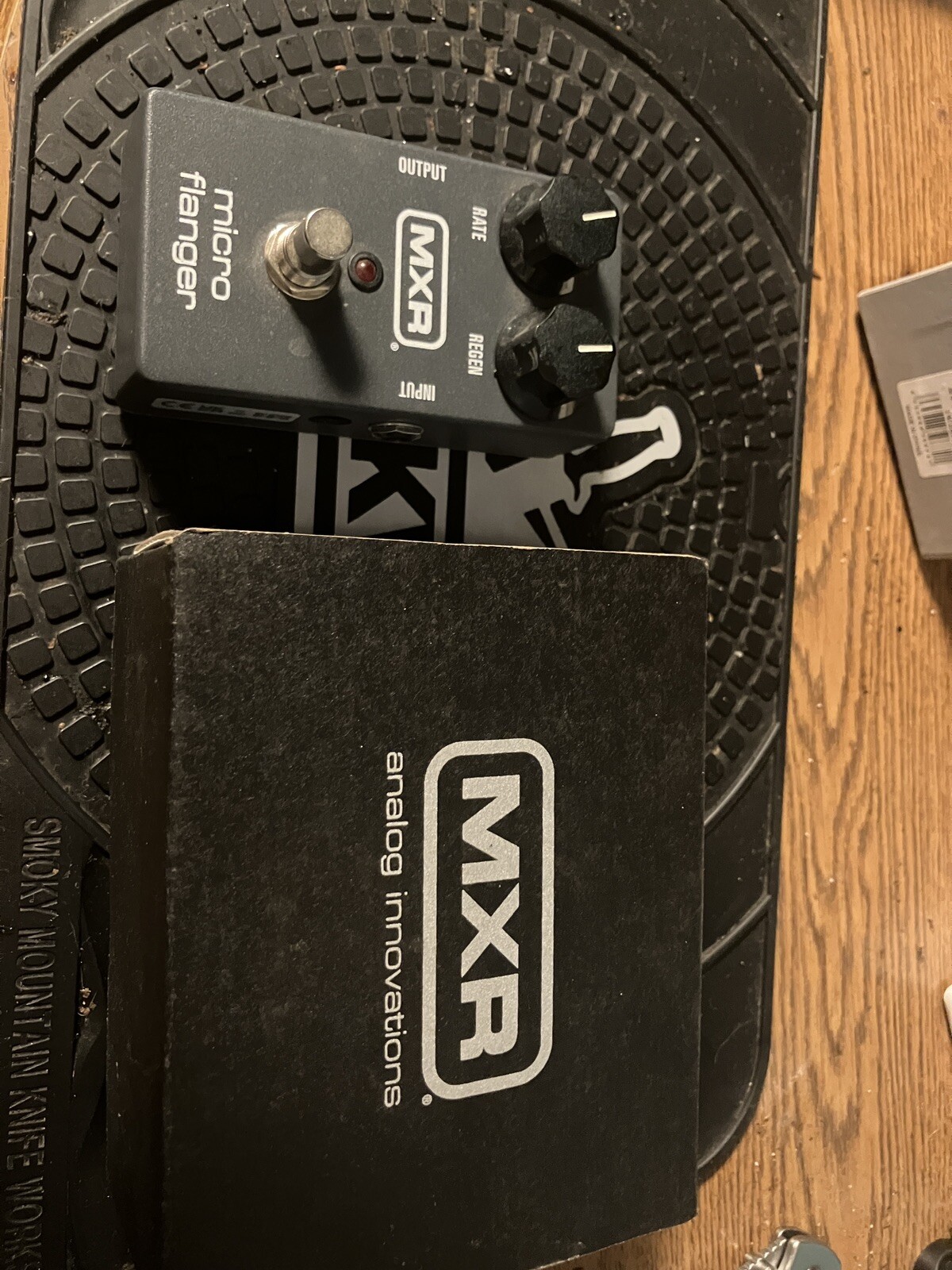 MXR Micro Flanger Guitar Effect Pedal