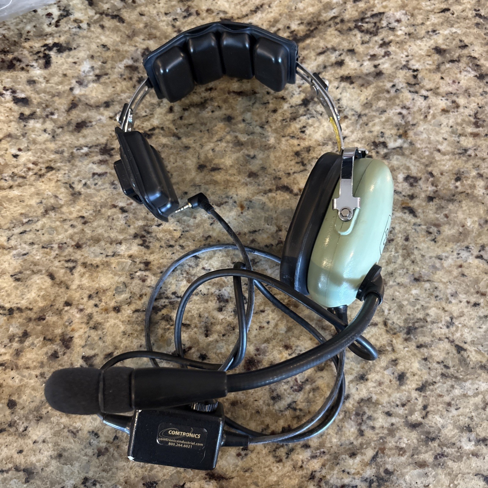 Comtronics Ultra-LITE Aviation Headset (David Clark) - Noise Attenuating