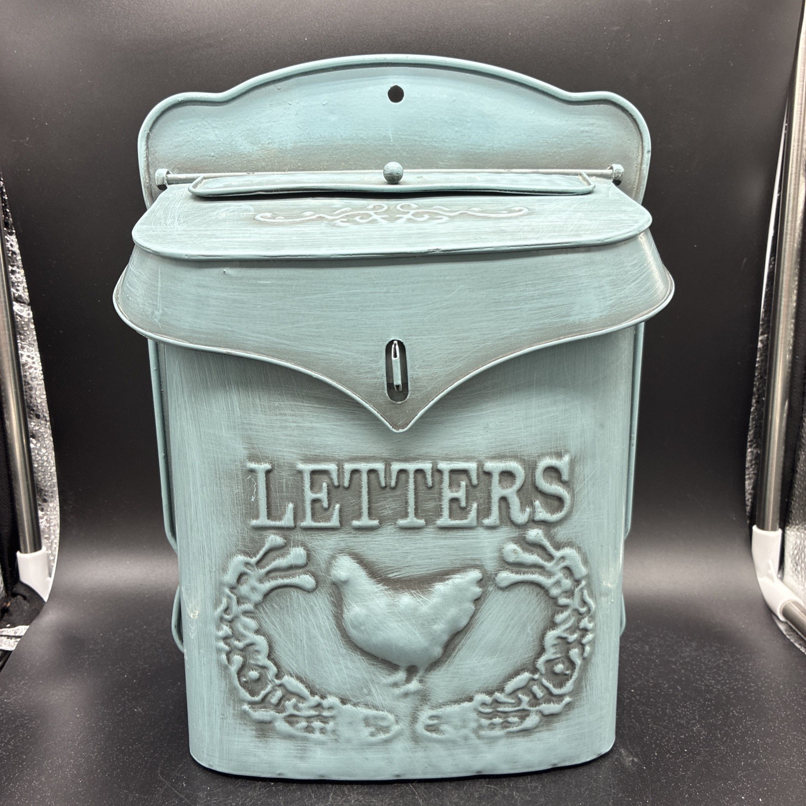 Mailbox Wall Mount Letters Post Box Front Door Decoration only Chicken