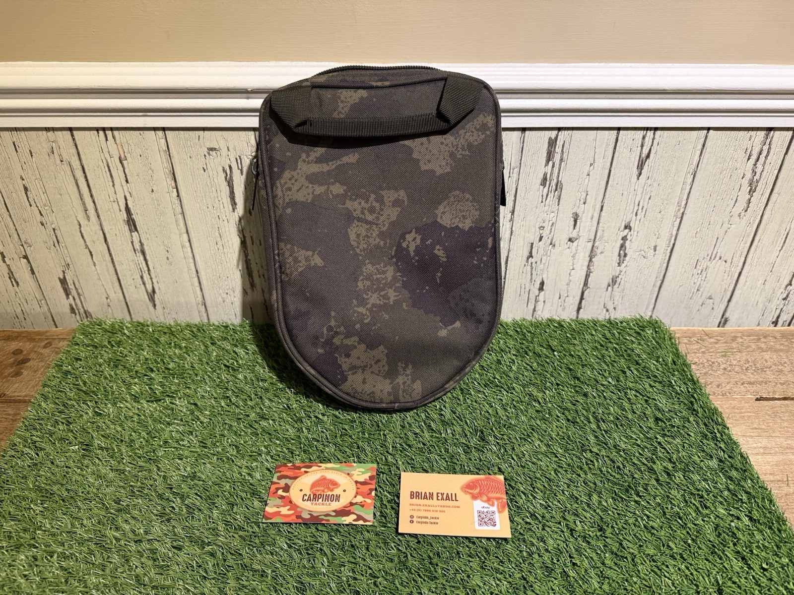 Solar Undercover Scales Pouch – Mint Condition
