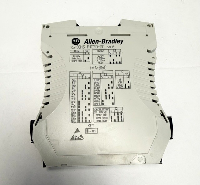 Allen-Bradley 3-way Frequency converter / signal conditioner, 931S-F1C2D-DC/A