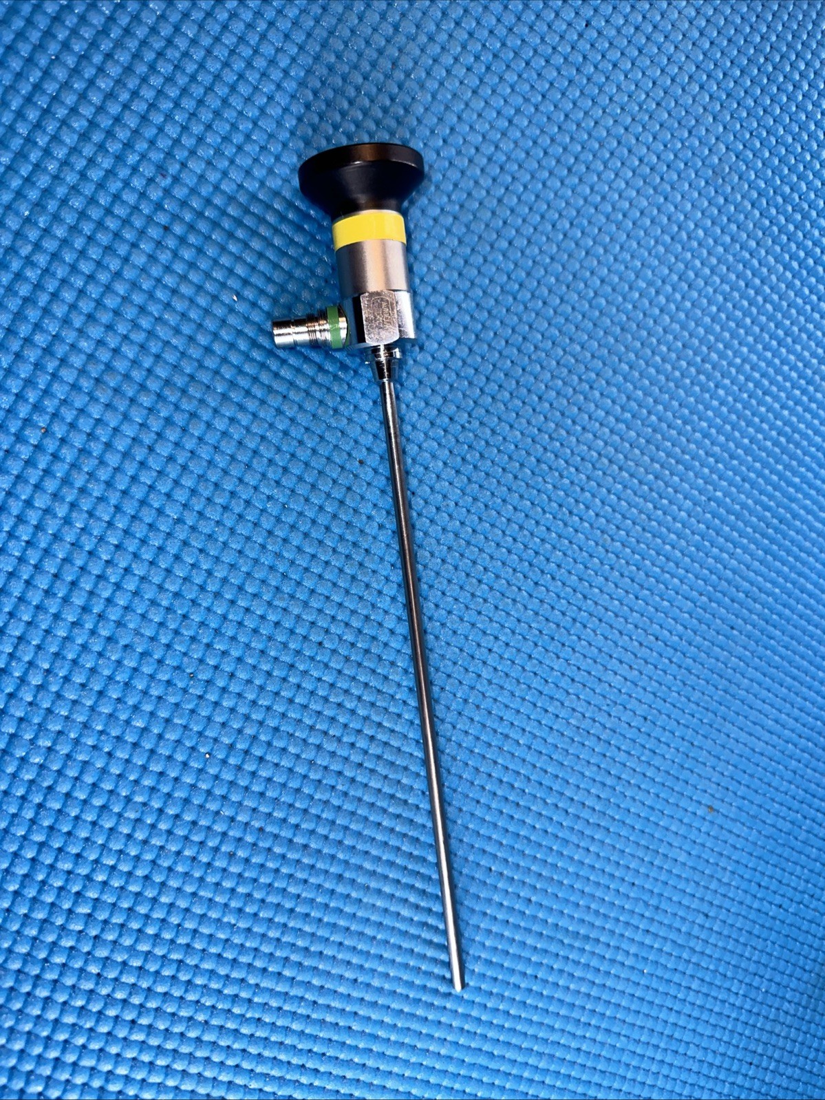 1880154 Medtronics Autoclavable Arthroscope 70°  Used In Great Working Condition