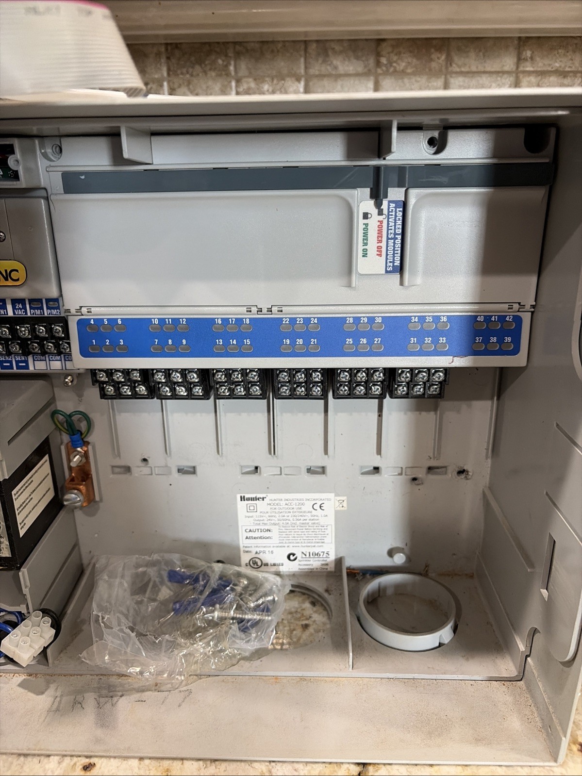 Hunter ACC 1200 Irrigation Controller ACC-1200, 36Programs, Color Display
