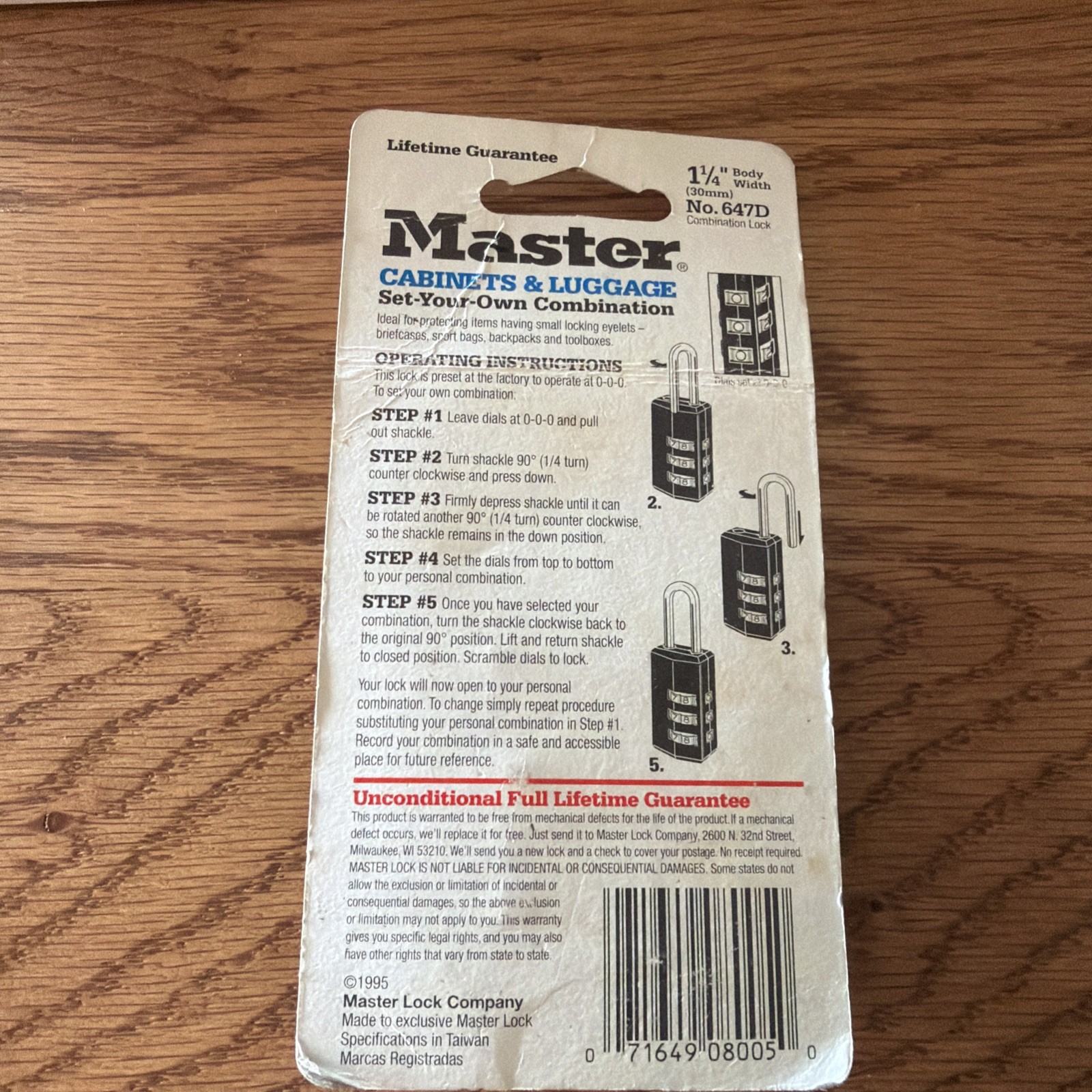 Master Lock 647D Combination Padlock Set Your Own Combination, NIP.