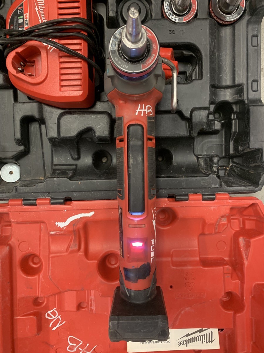 MILWAUKEE TOOLS 2532-20 (SH3034730)