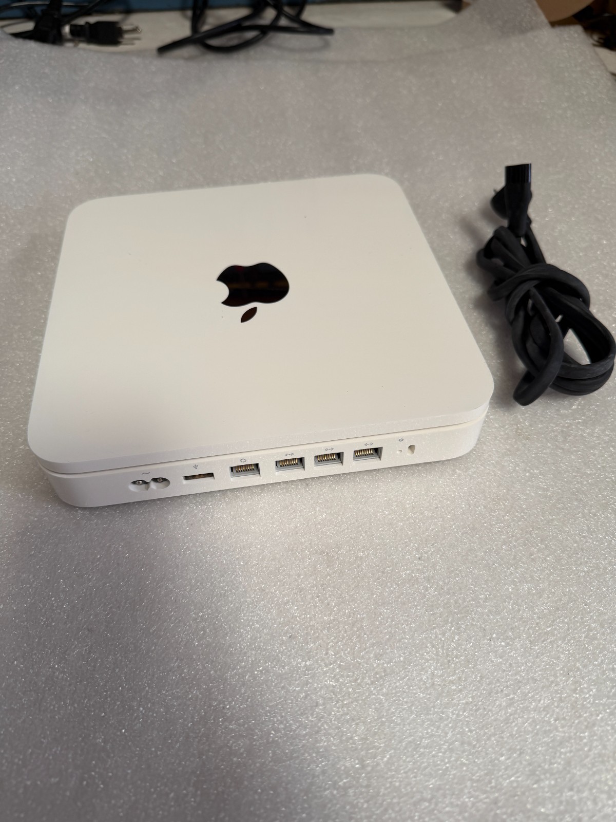 Apple Airport Time Capsule A1409 2TB Wireless Router with Power Cord Tested
