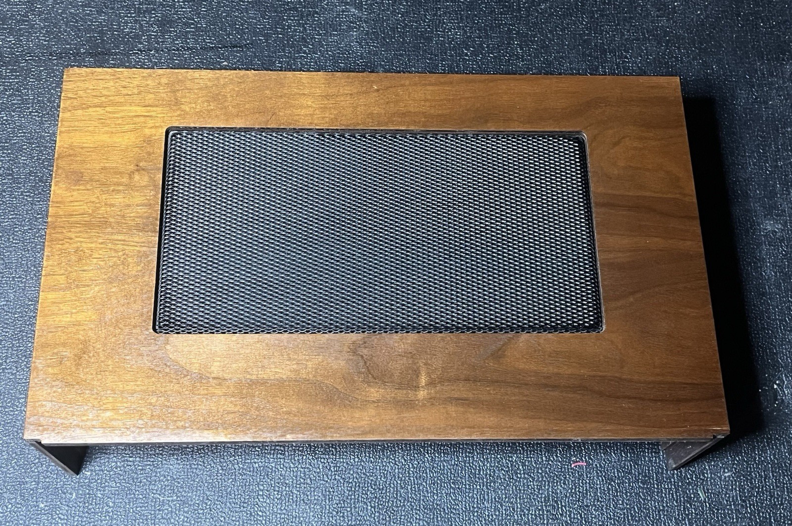 Realistic  AM/FM Stereo Receiver Wood Walnut Case Part Out