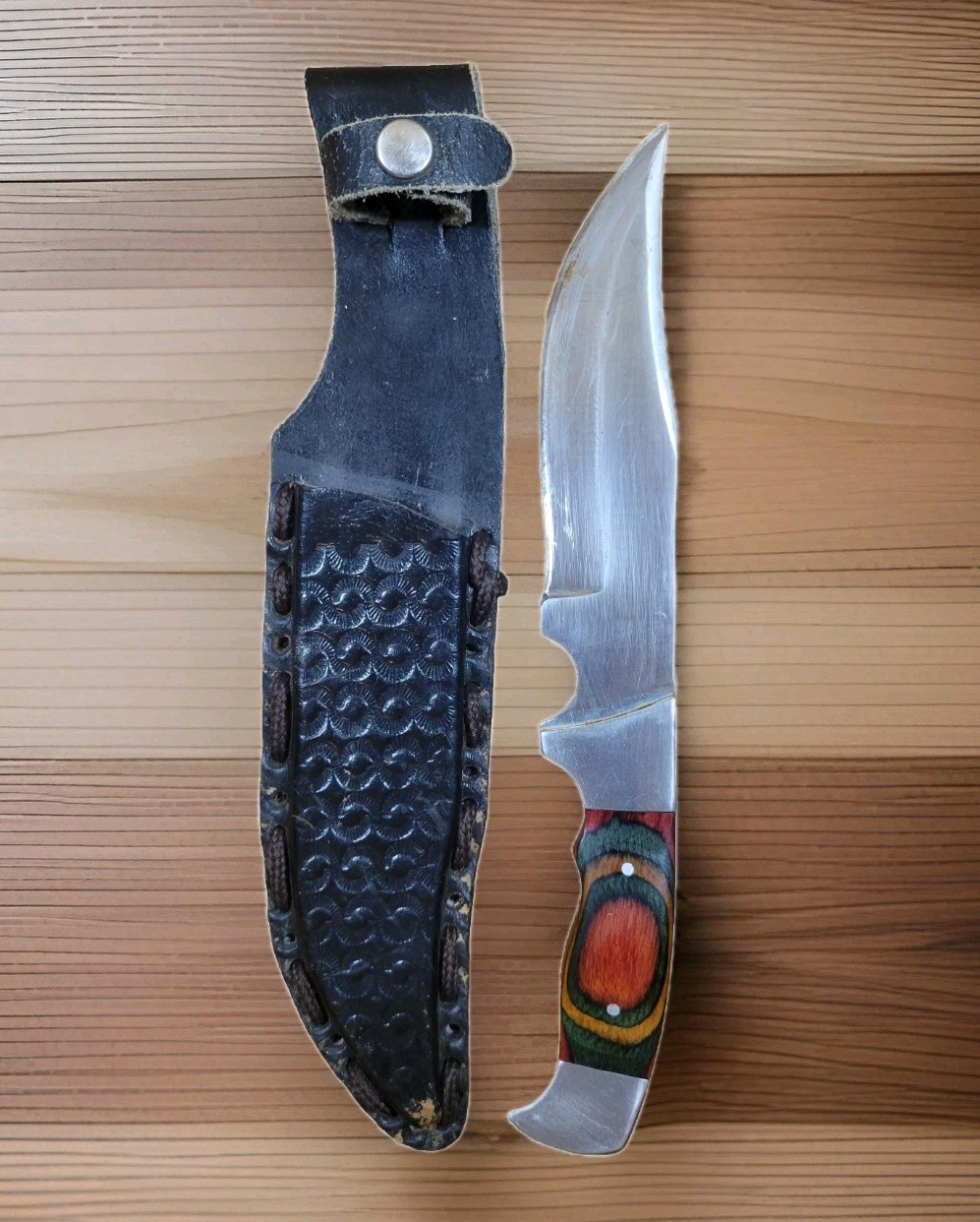 VTG 10" Bowie Hunting Knife w/Multicolor Wood Handle & Pakistan Sheath, Preown