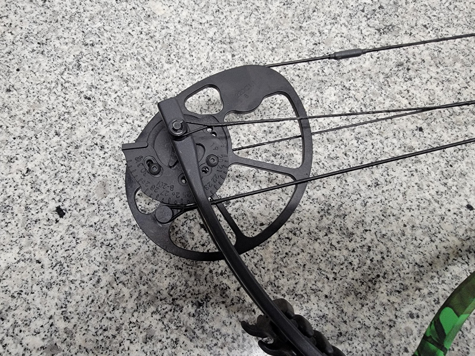 Diamond Archery Edge XT RH Compound Bow