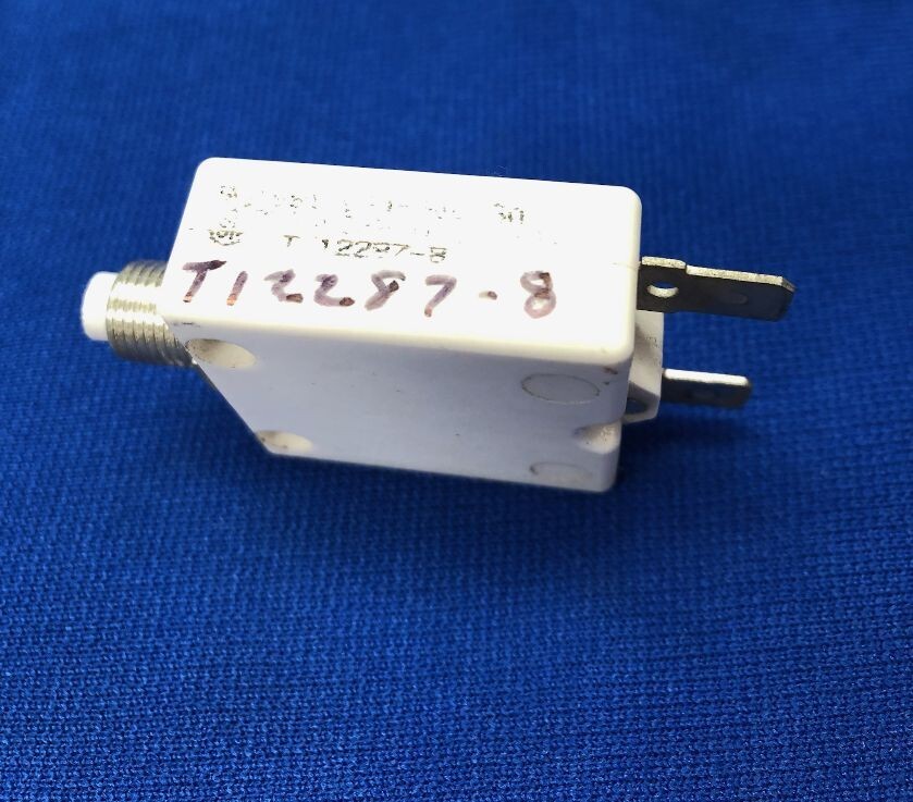 Lincoln Electric T12287-8 Circuit Breaker 3 Amp   circuit breaker OEM