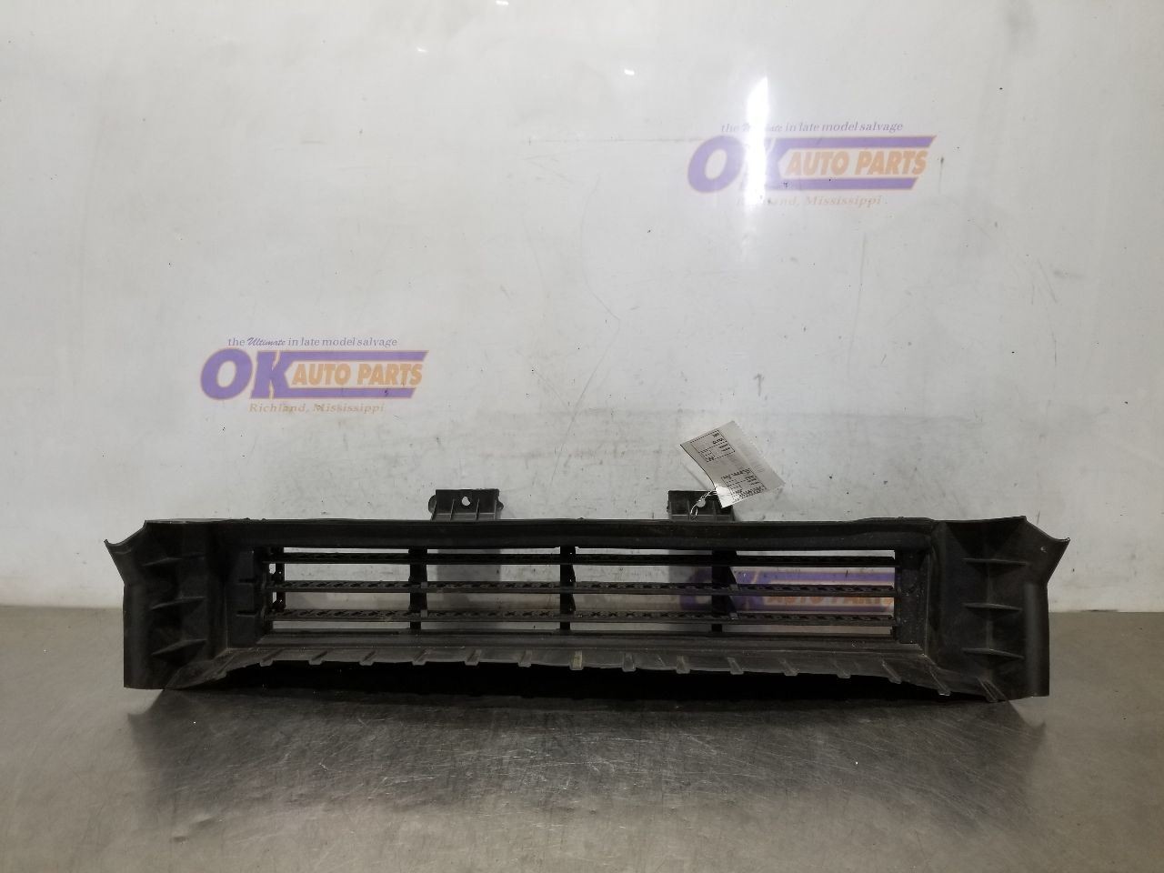 25 NISSAN ALTIMA S AIR SHUTTER 2.5L OEM