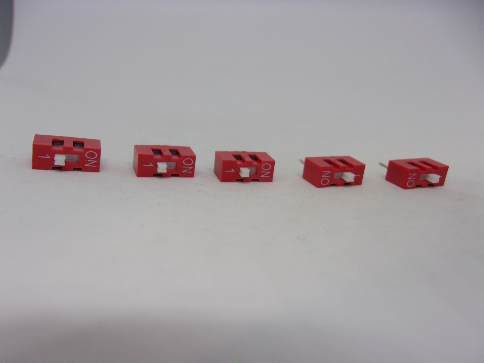 5x Pack Dual 1 Bit 2 Position Way On Off Jumper Slider Selector Switch 2-Pin DIP