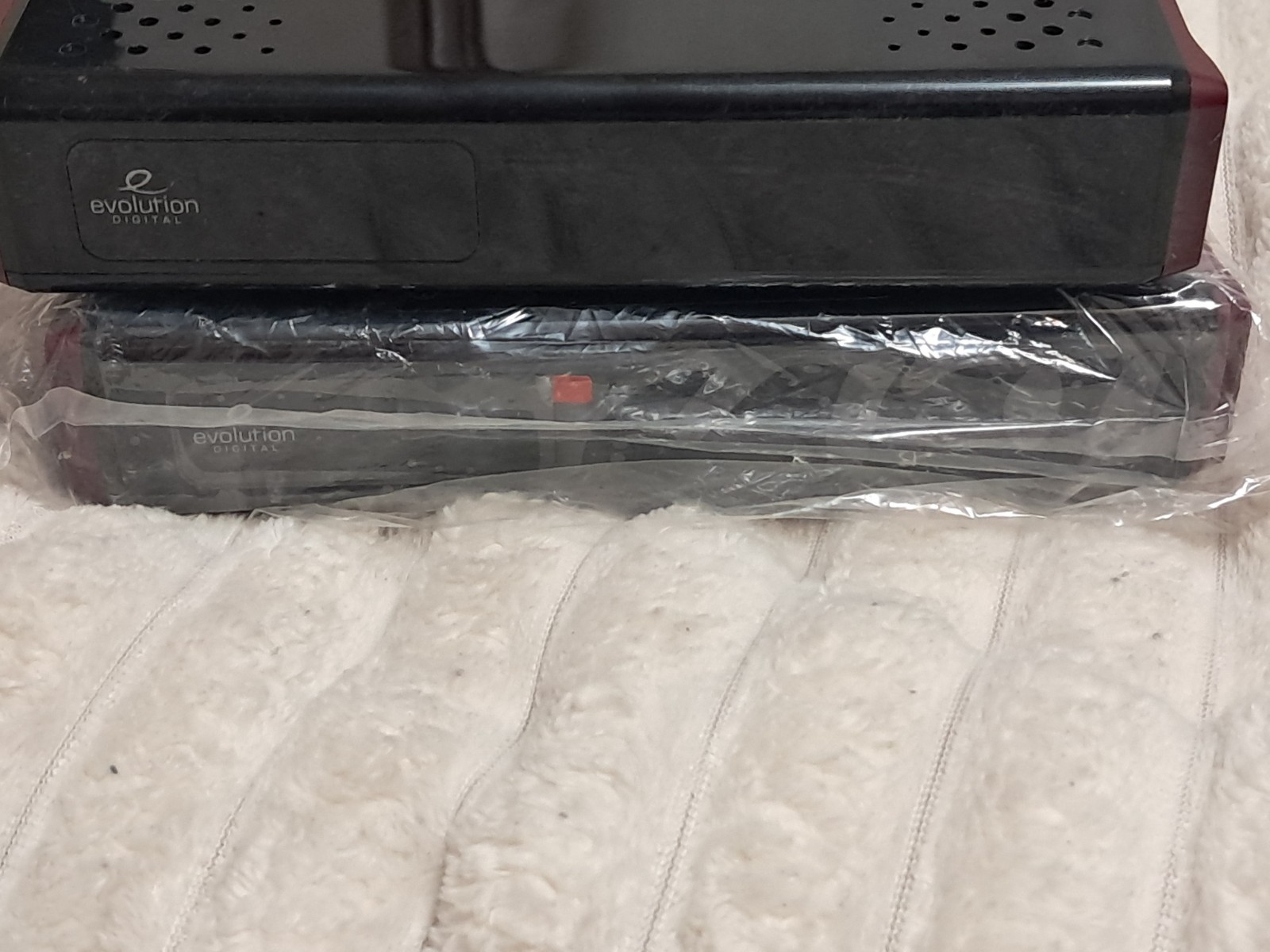 Cable Box Lot 0f 2 Evolution Digital HD Set Top DMS2004UHD
