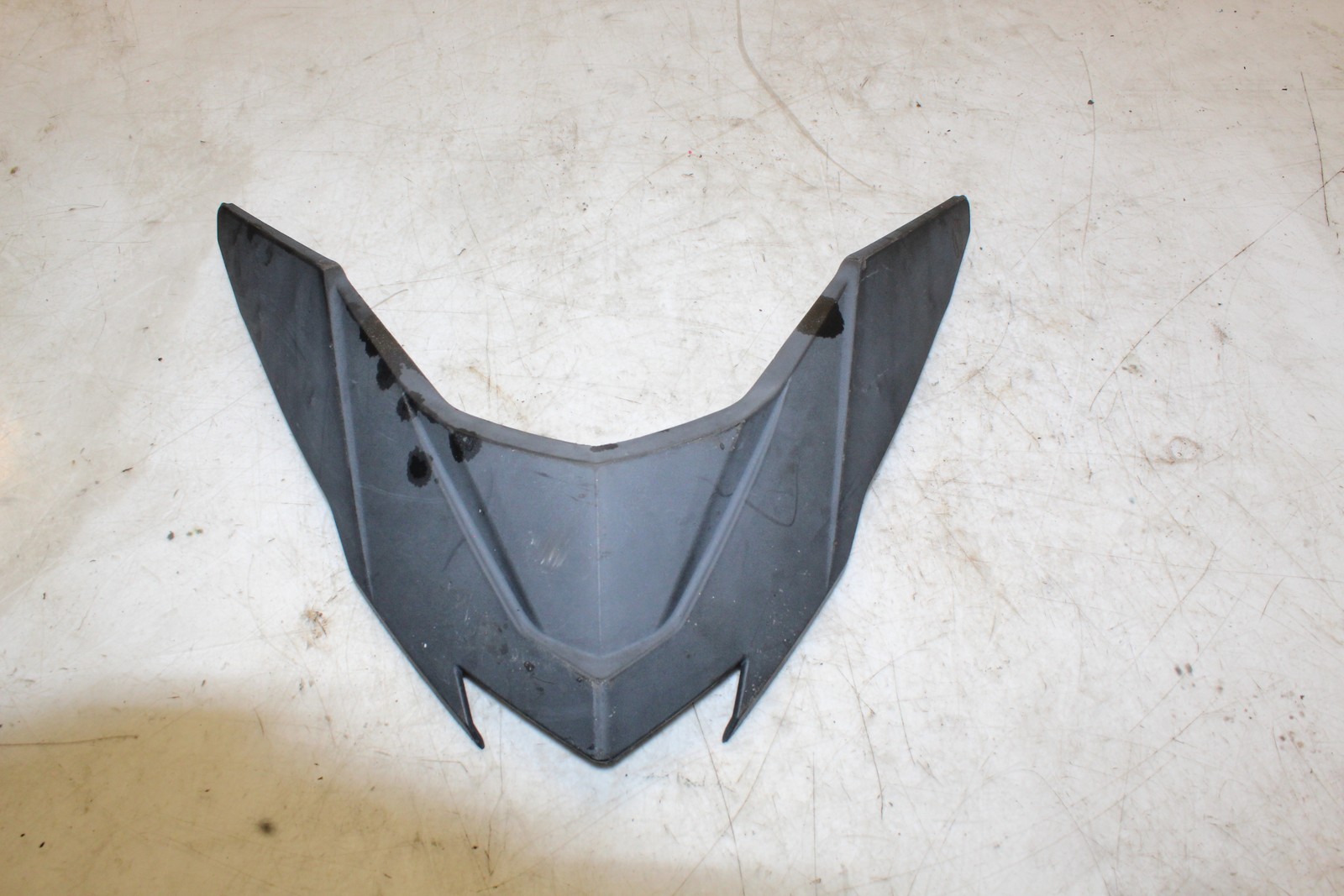 2015 Ski-doo Summit XM 800 Windshield Trim  517304922
