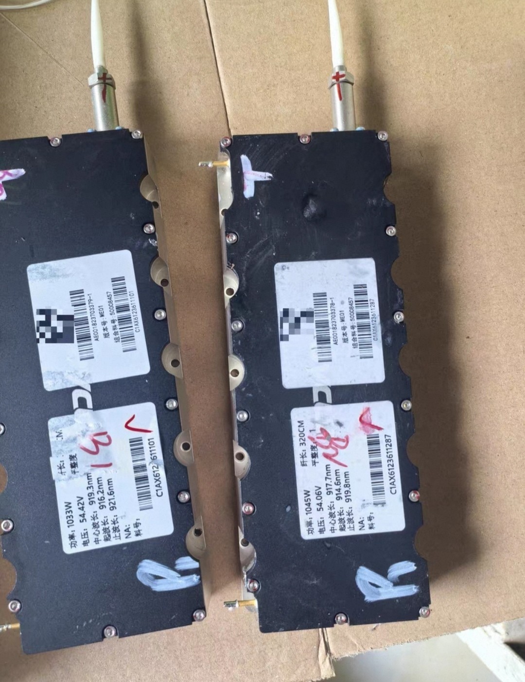 1PCS Used Raycus Diode-Pumped 1000W Laser with Laser Pump Source