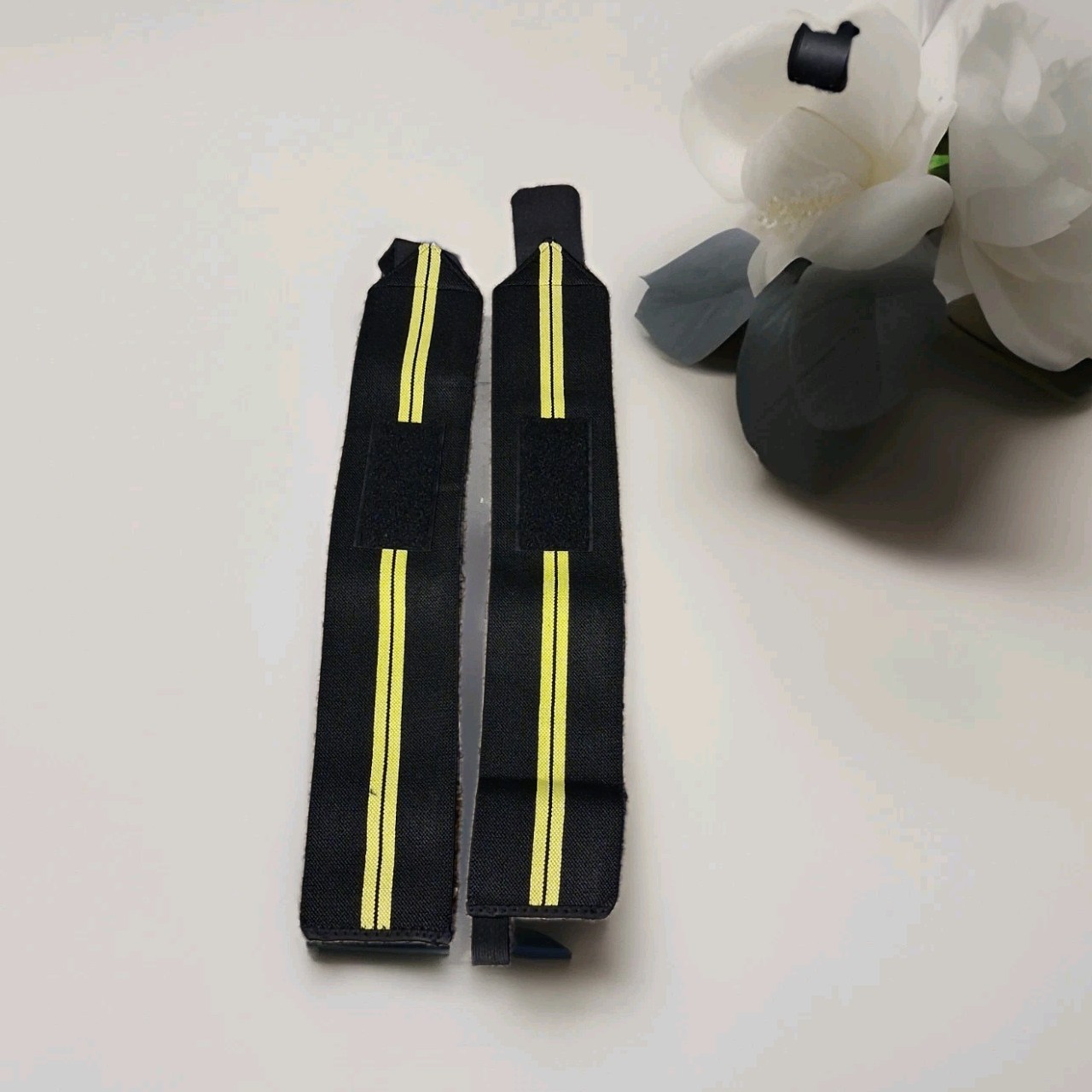Weight Lifting Wrist Wraps Support Straps, Black/Yellow, Pair (2 Pack)