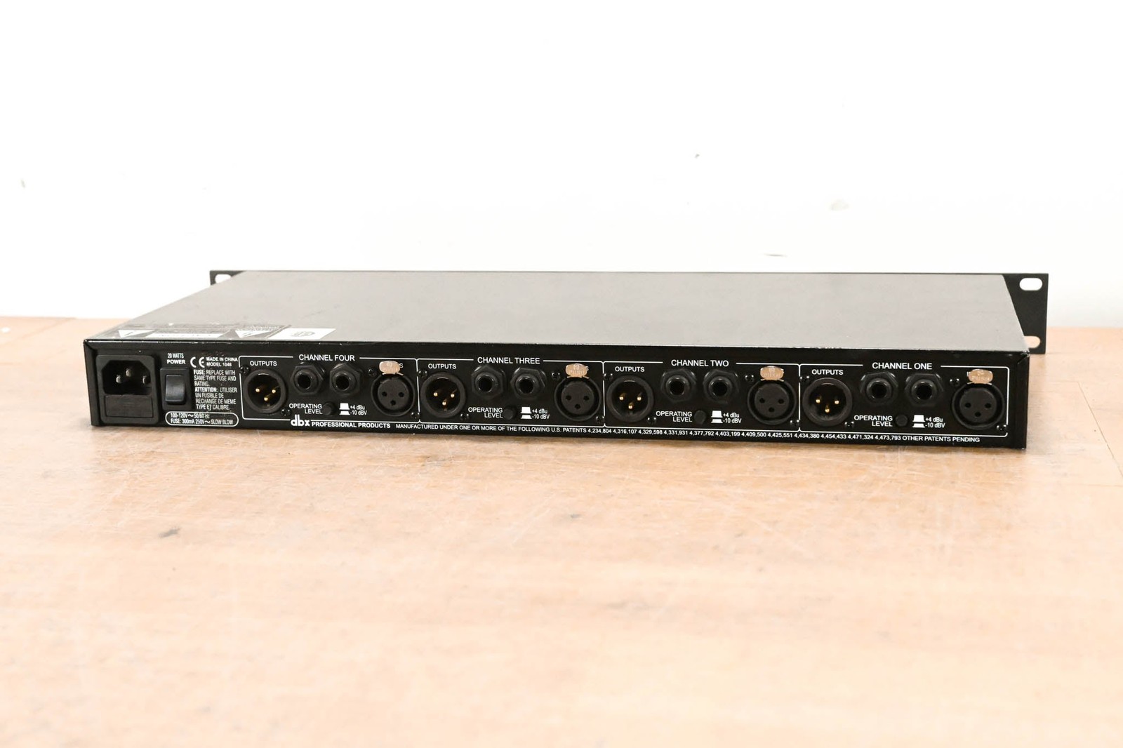 dbx 1046 Quad Compressor/Limiter CG014FE
