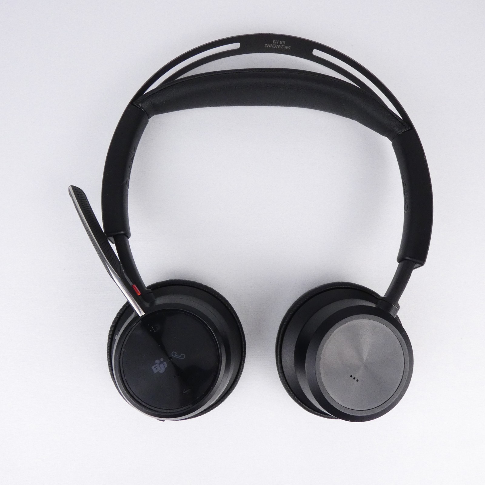 Poly Plantronics Voyager Focus 2 UC Headset Bluetooth Wireless USB Connector