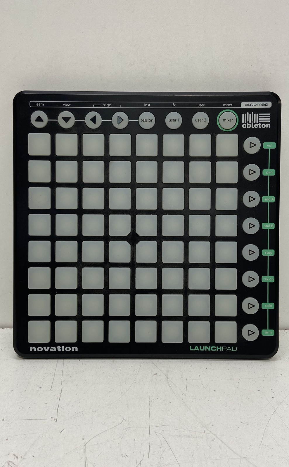 Novation Launchpad 64-Pad MIDI Controller NOVLP D01 Parts or Repair