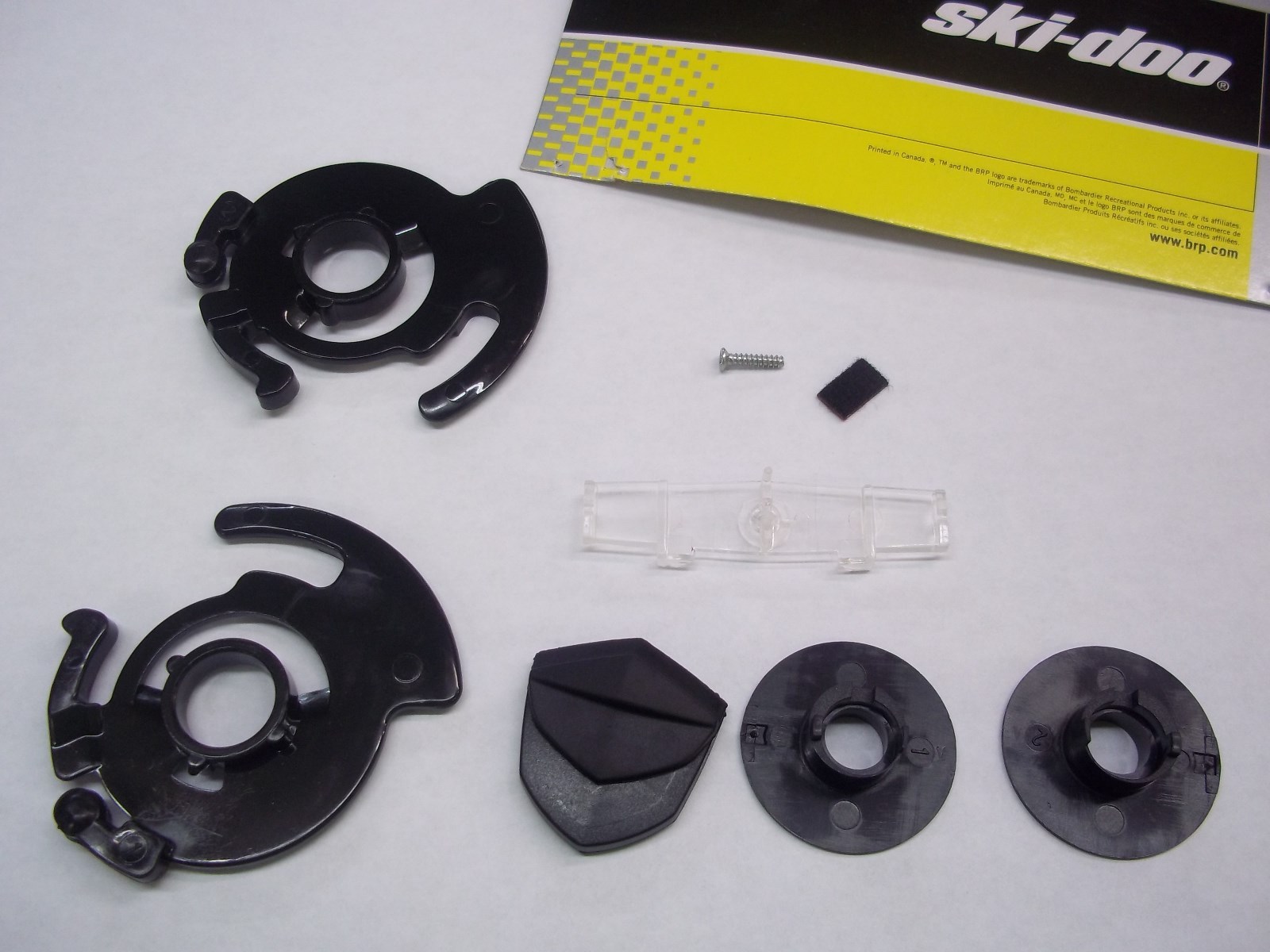 SKI-DOO MODULAR 2/3 HARDWARE KIT FOR SUNSHIELD VISOR AND RATCHET 4482380000