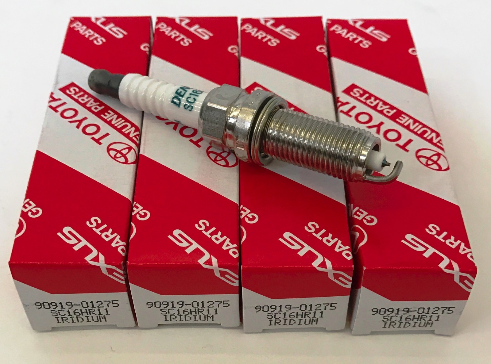 TOYOTA OEM FACTORY IRIDIUM SPARK PLUG SET 2010-2015 PRIUS 90919-01275 x4