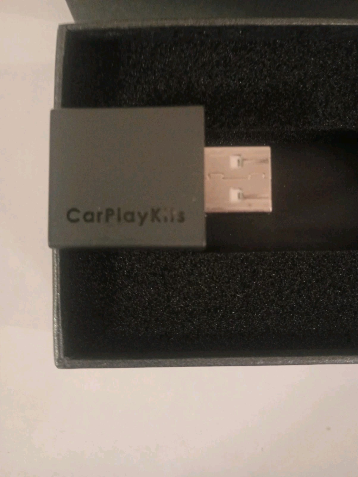 Wireless CarPlay Adapter for iPhone, Apple CarPlay Wireless Adapter 2024, Plug
