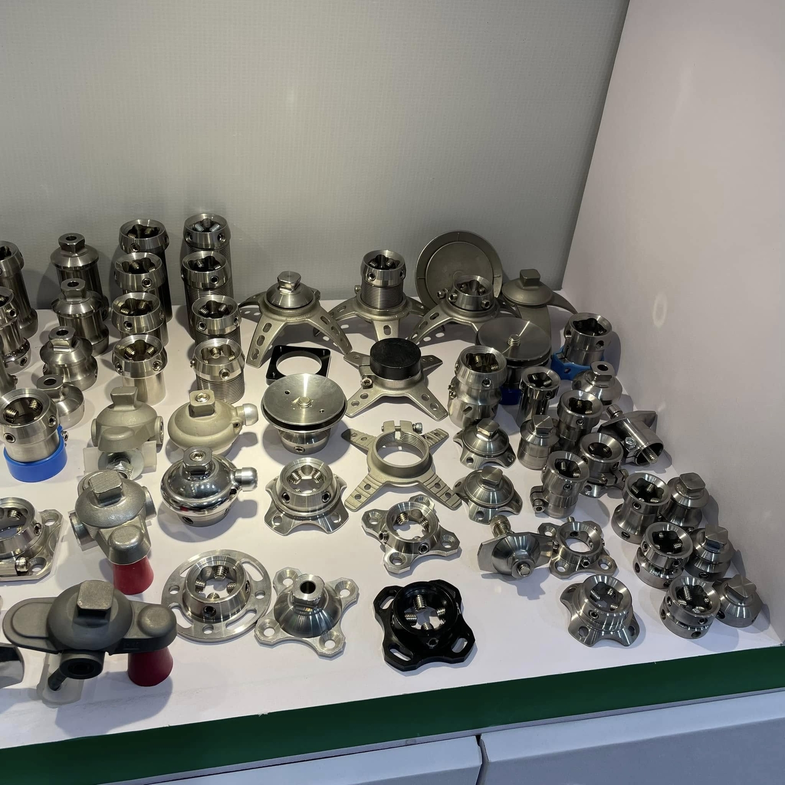 Stainless Titanium Rotatable Adapter for Prosthetic Socket Artificial Limb