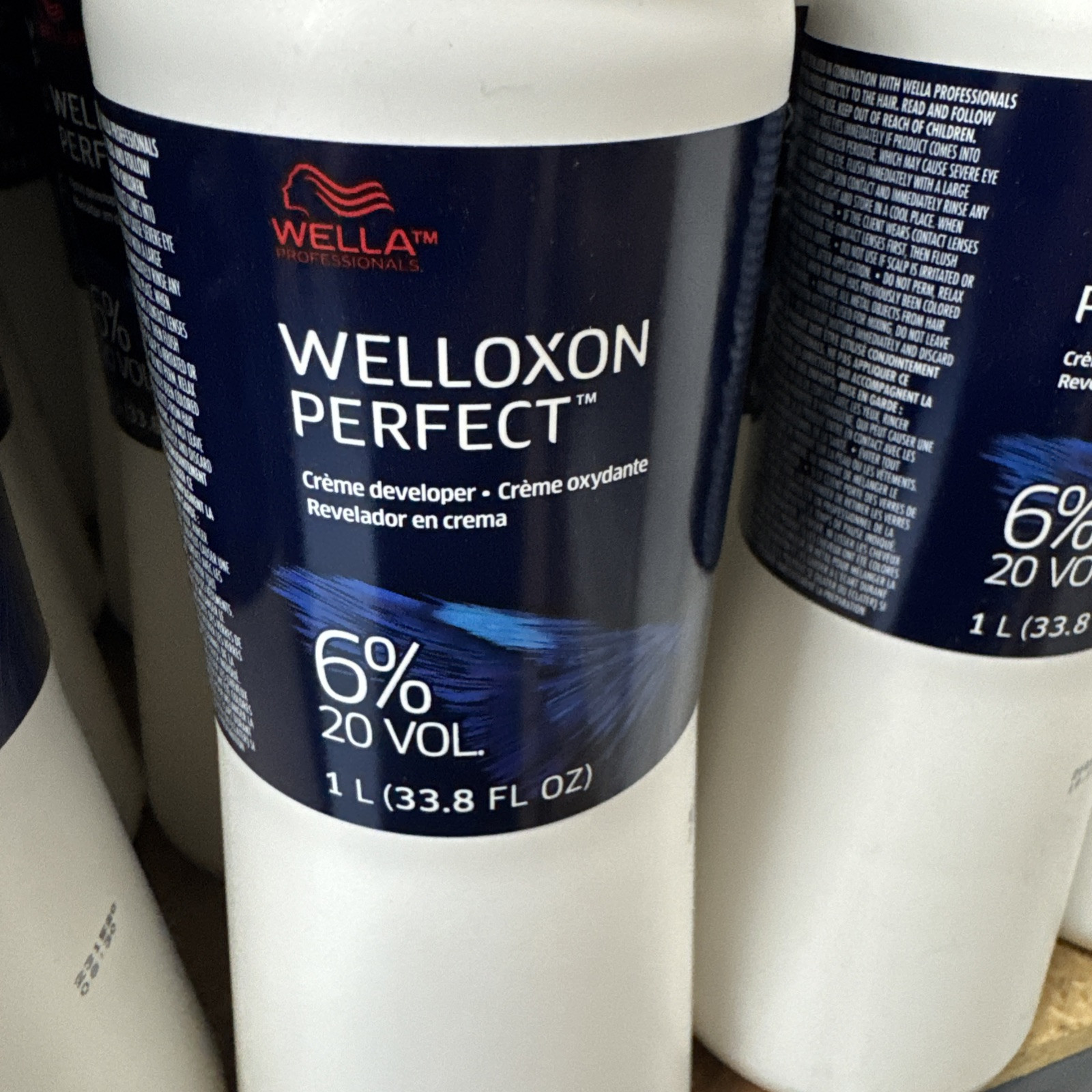 Wella Welloxon Crème Developer 6% 20 Volume, 33.8 oz