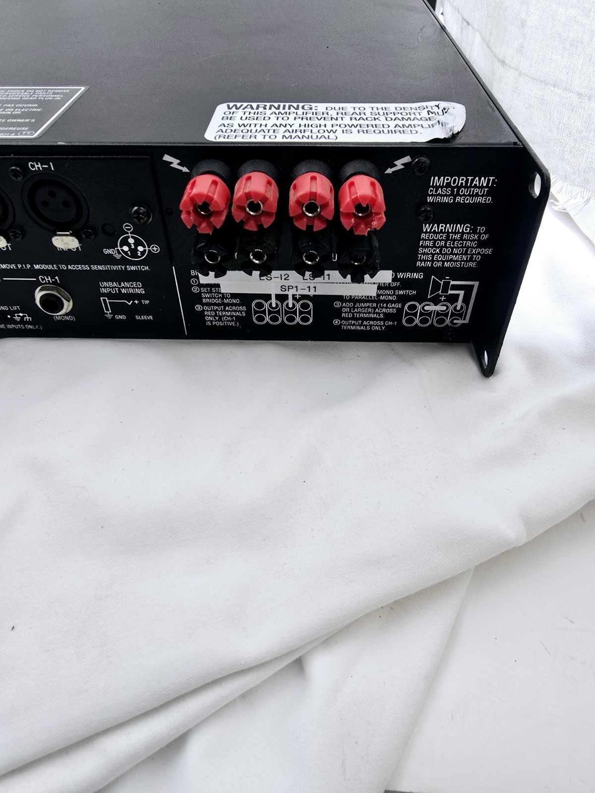 Crown Macro-Tech 3600vz Amplifier 15a Plug 120v