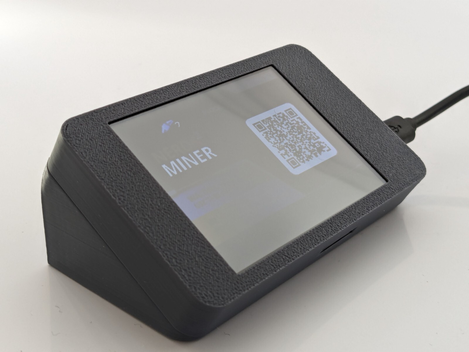 NERD MINER BITCOIN 2.8" Touch Screen, WiFi, Clock, Live Bitcoin Price - 350 kh/s