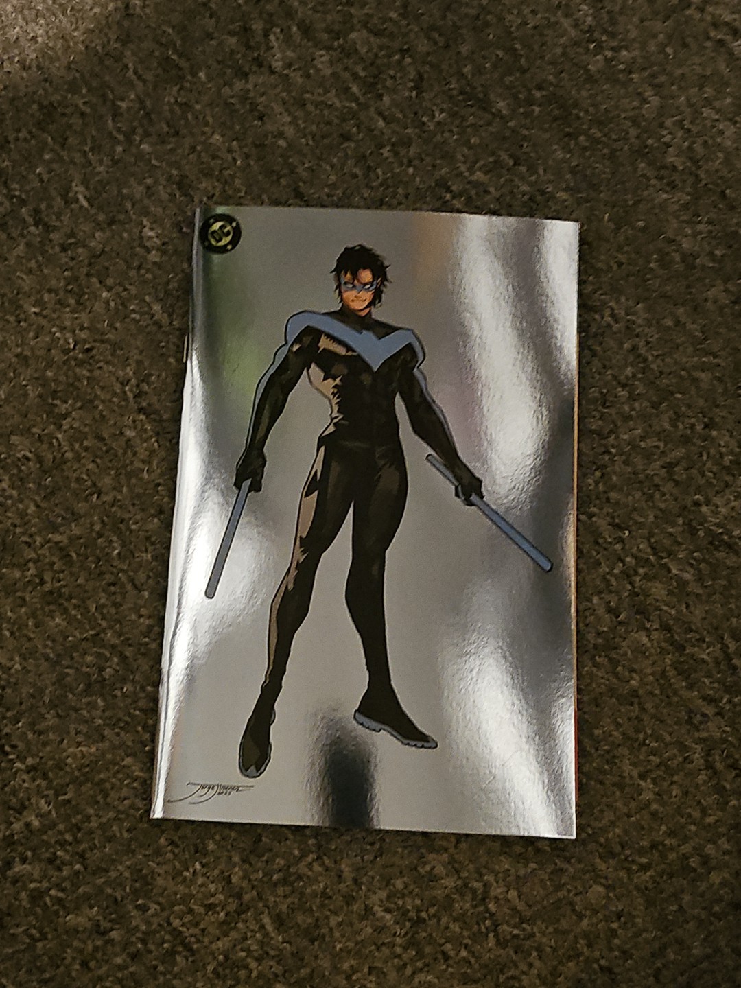 NIGHTWING #136 CVR E JORGE JIMENEZ CORNER BOX SPOT FOIL VAR NM