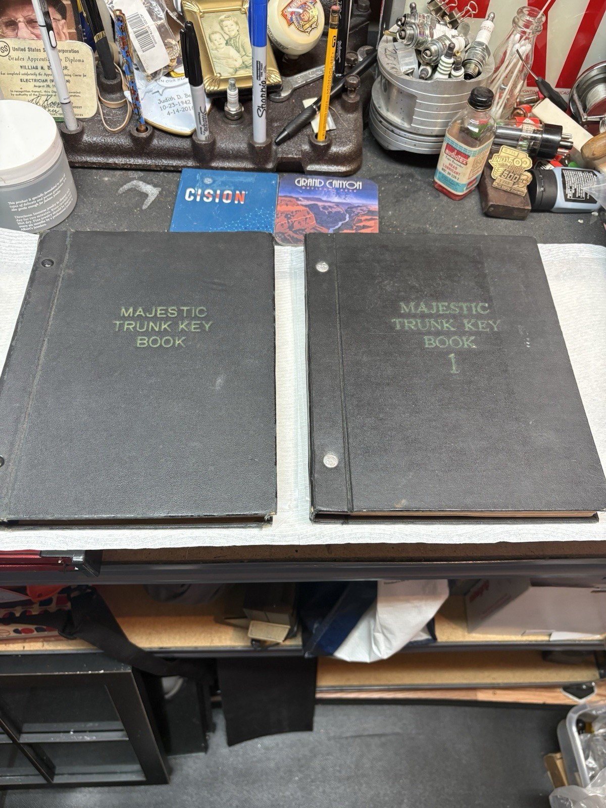 Majestic Trunk Key Book 1933 codes keys locksmith locks Lot Of 2